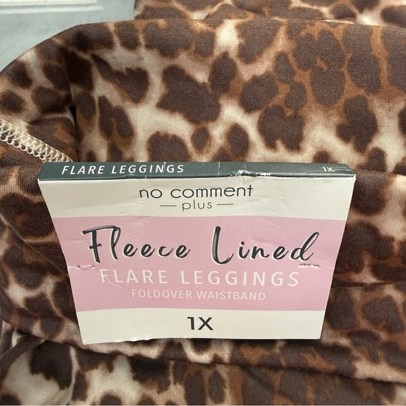 Women’s No Comment Plus Fleece Flare Leggings Foldover Waistband Leopard Size 1X - Picture 11 of 16